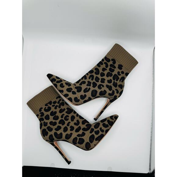Gianvito Rossi Gray Leopard Print Knit Stretch Bootie  size 39.5 - Picture 8 of 12